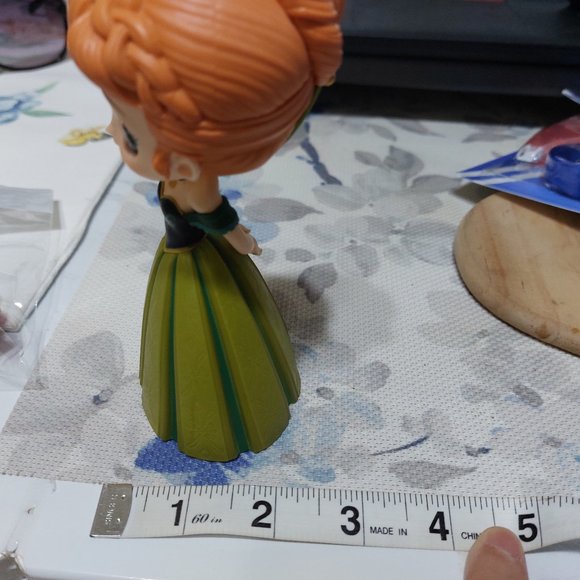 Disney Frozen Princess Anna in Green Ball Gown Collectible Figurine Toy Pretty - Picture 8 of 8